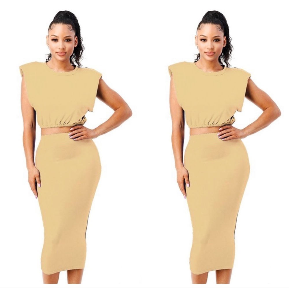 NEW FALL TRENDY KHAKI TWO PIECE PADDED CROP TOP SHIRT AND CALF LENGTH SKIRT SET